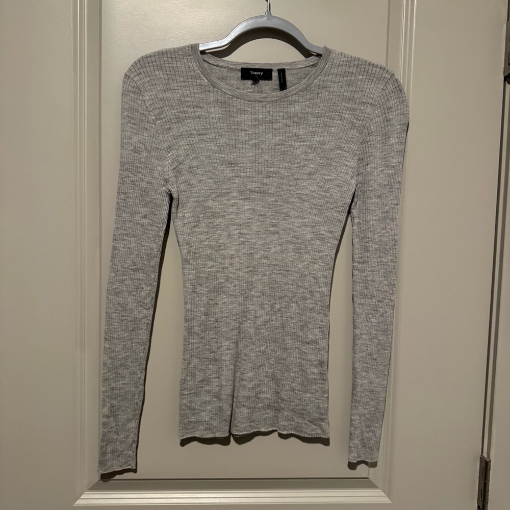 Theory Light Gray Ribbed Knit Top